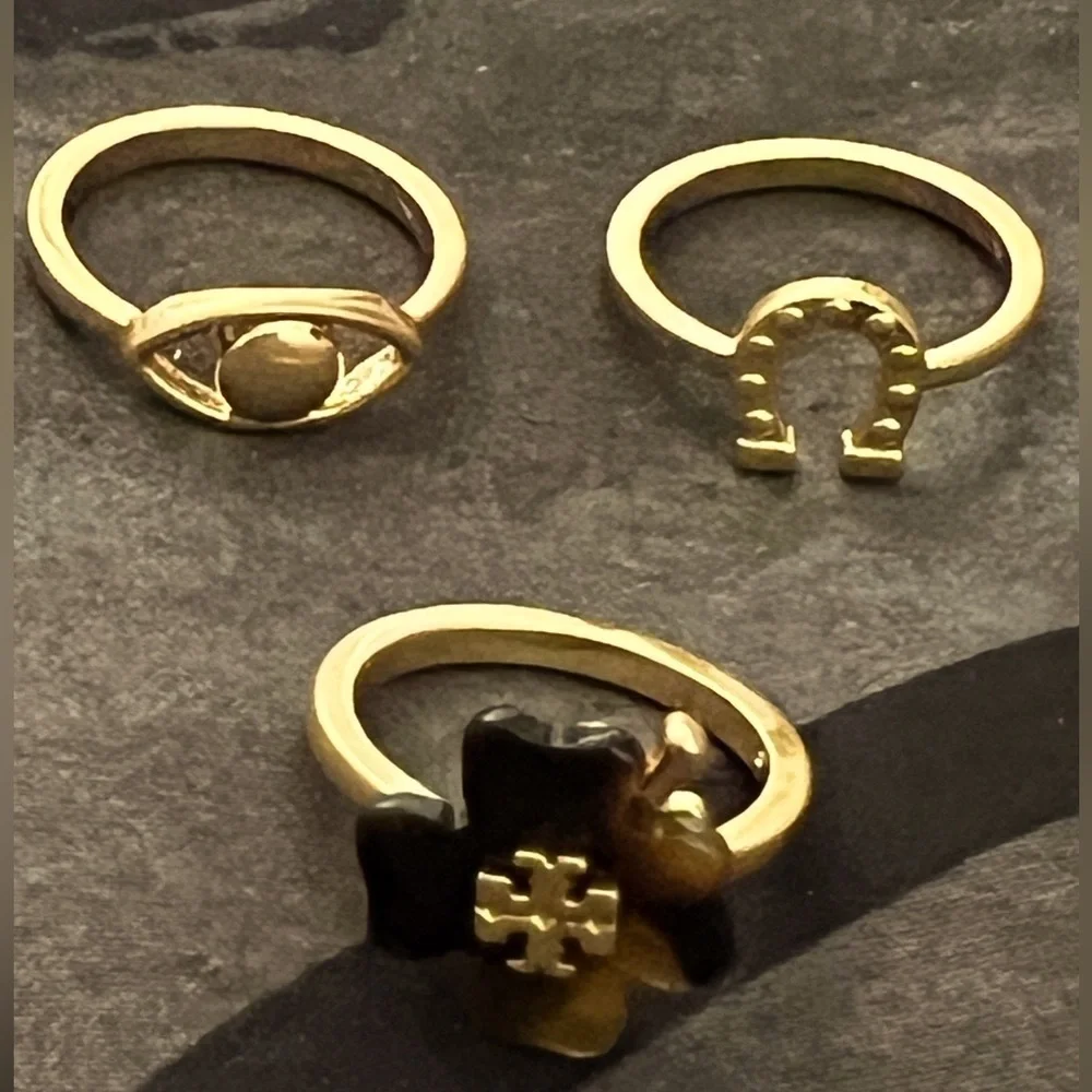 Designers Brands For Customers That Love To Wear Casual and Elegant Accessories